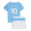 Dječji Nogometni Dres Manchester City Rayan Cherki #10 Domaci 2025-26 Kratak Rukav (+ Kratke hlače) Dječji Nogometni Dres Manchester City Rayan Cherki #10 Domaci 2025-26 Kratak Rukav (+ Kratke hlače)